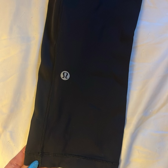 Lululemon leggings - Picture 4 of 5